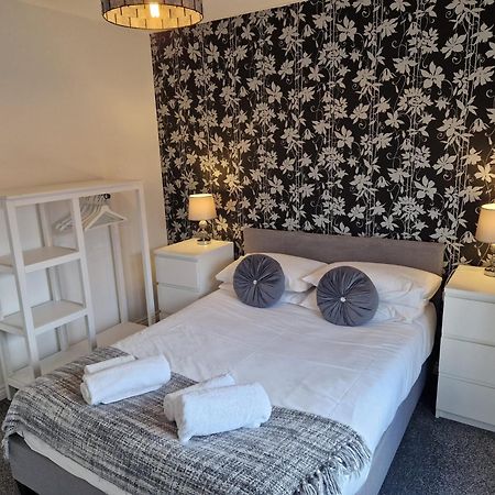 Hereford - Mayflower Coach House, Modern 2 Bedroom Property With Parking, Located South Of Hereford City, Suitable For Small Family, Couple Or Contractors - Sleeps Up To 5 Guests - Hosted By Rentmyhouse Εξωτερικό φωτογραφία